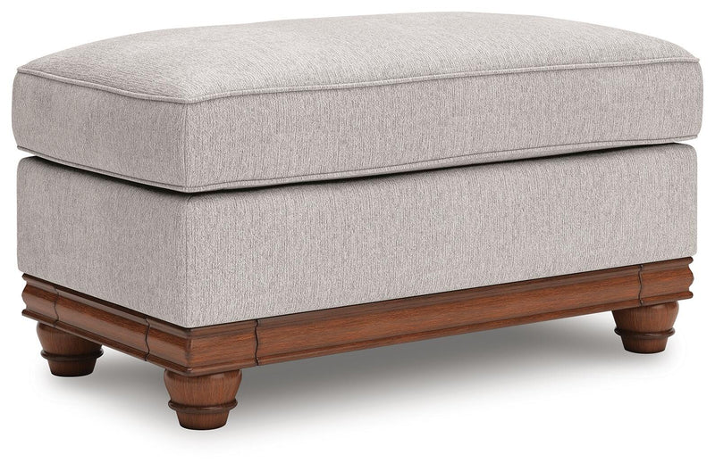 Clearbrooke Living Room Set